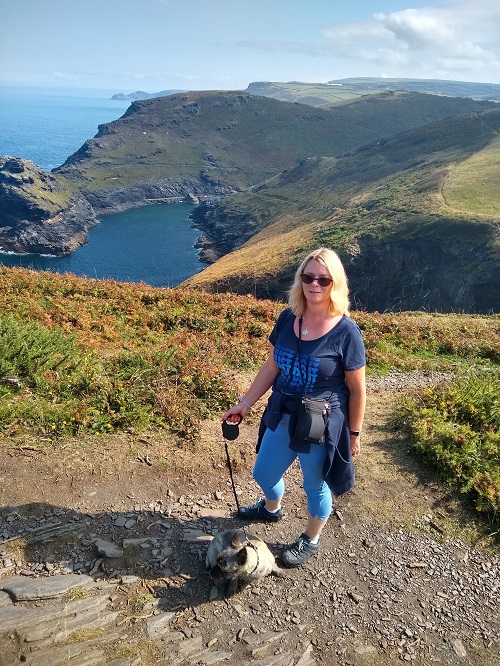 Dog-Fiendly Travel - Hiking The Old Man of Storr on Skye, Scotland