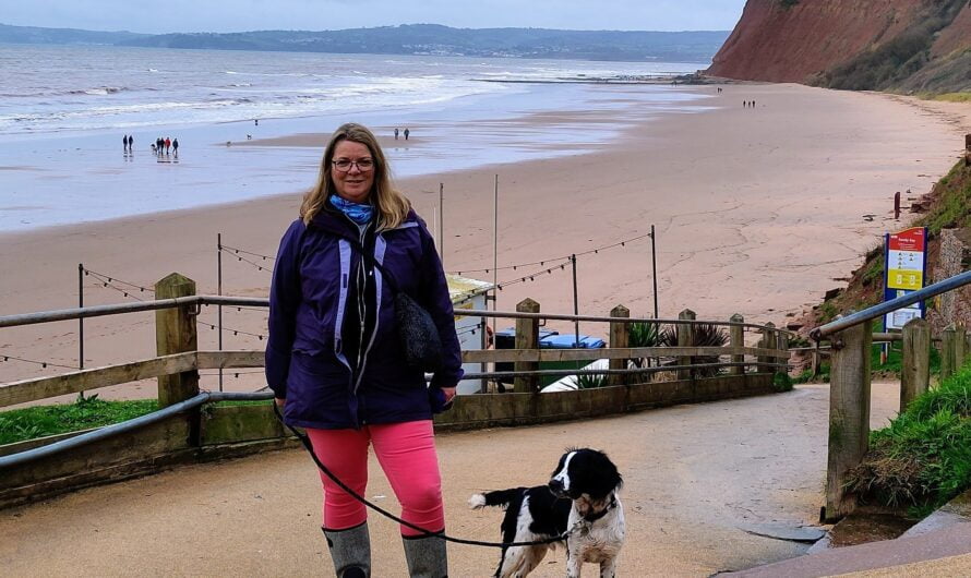 Dog-Friendly Exmouth: Fun Activities You and Your Pup Will Adore! 