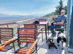 dog-friendly restaurant in Saranda is Natyra Albania